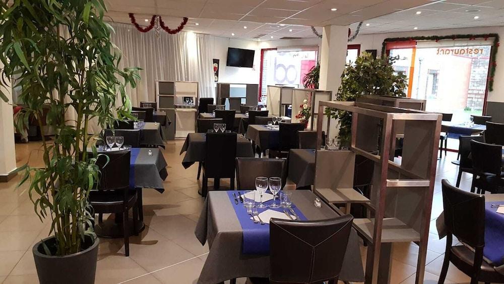 The Originals City, Hotel Ascotel, Lille Est Grand Stade Вильнёв-д'Аск Экстерьер фото