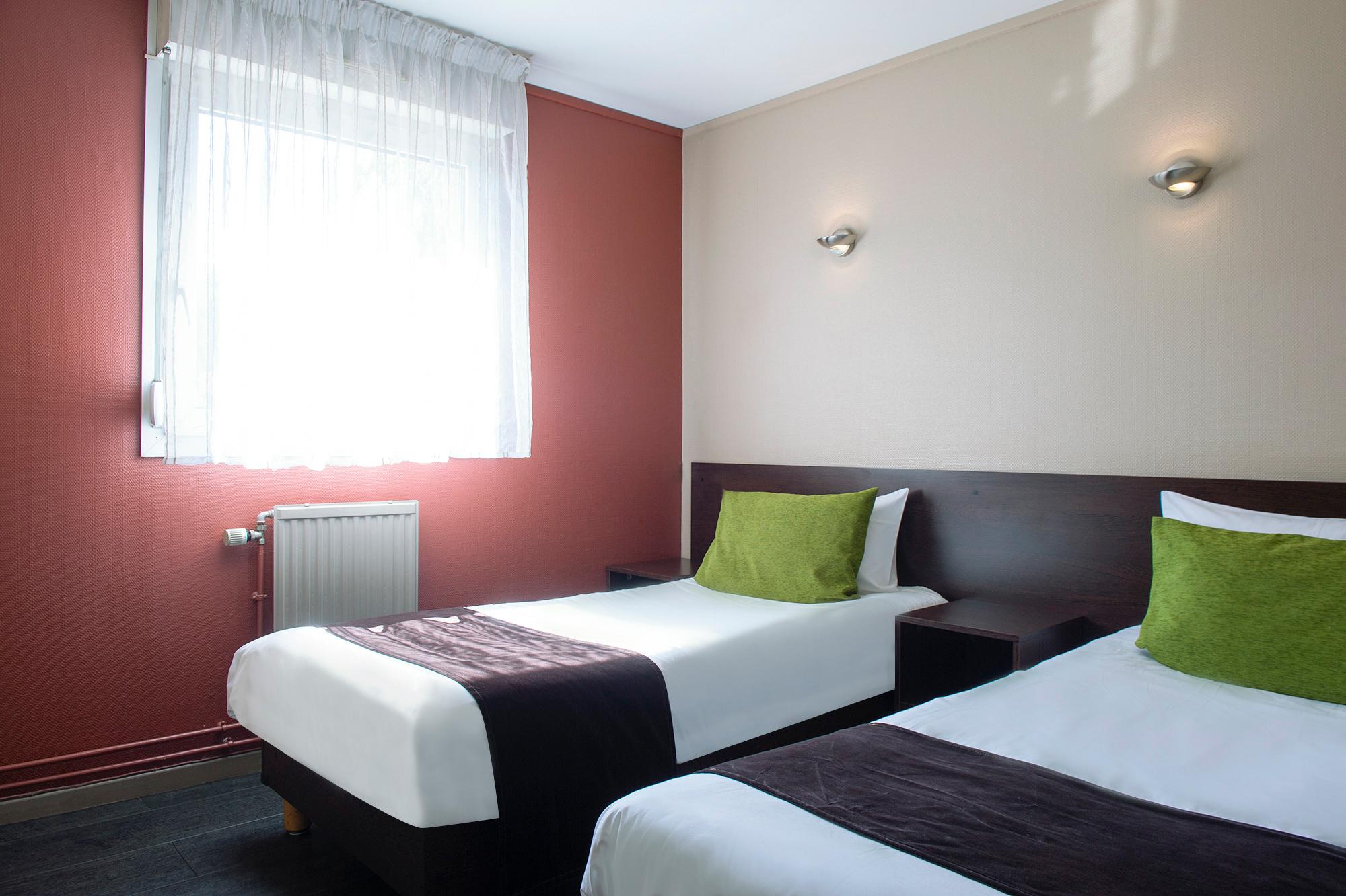 The Originals City, Hotel Ascotel, Lille Est Grand Stade Вильнёв-д'Аск Экстерьер фото