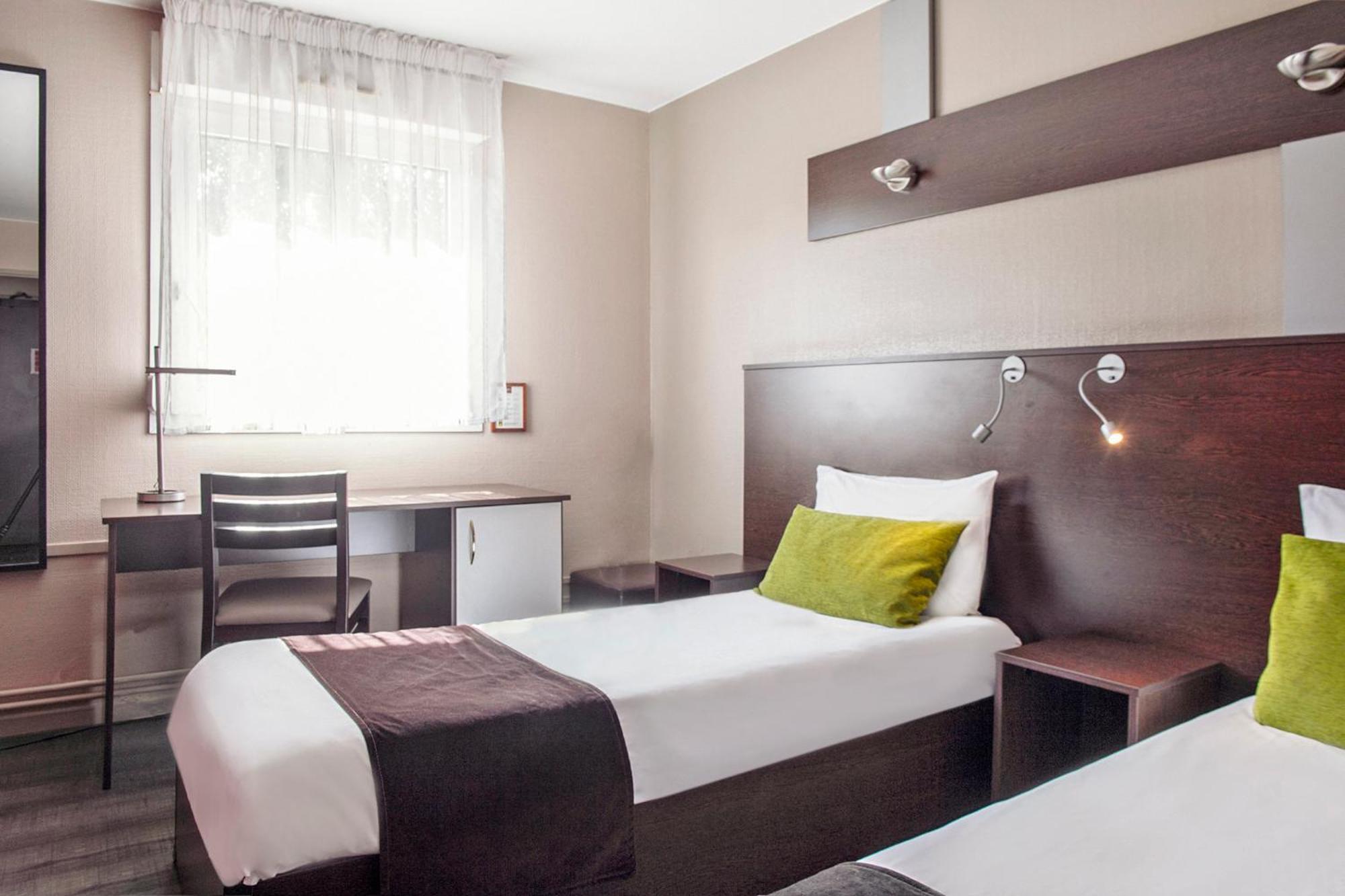 The Originals City, Hotel Ascotel, Lille Est Grand Stade Вильнёв-д'Аск Экстерьер фото