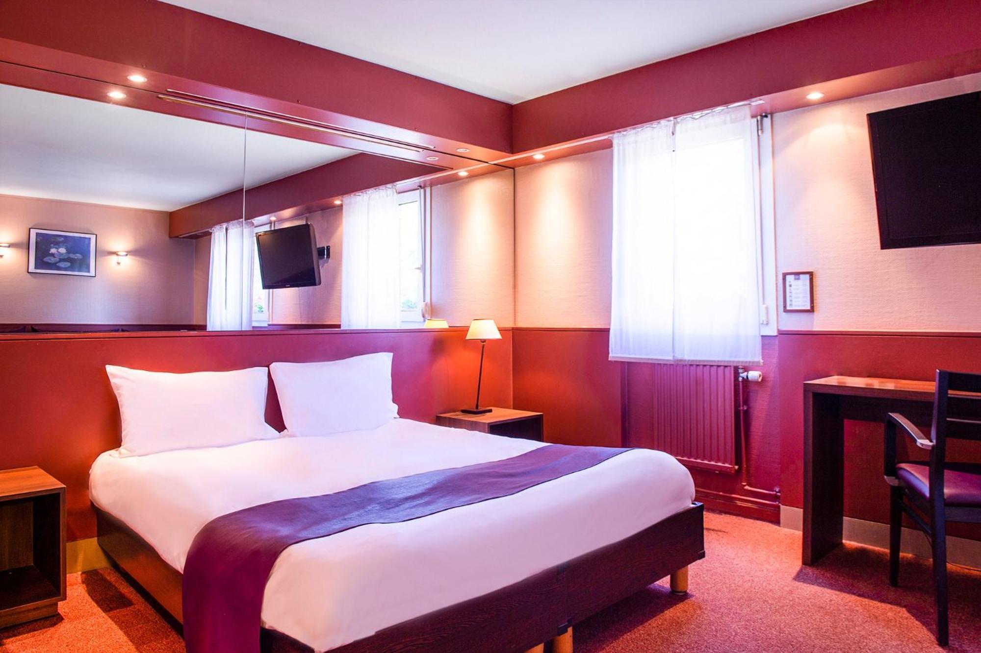The Originals City, Hotel Ascotel, Lille Est Grand Stade Вильнёв-д'Аск Экстерьер фото