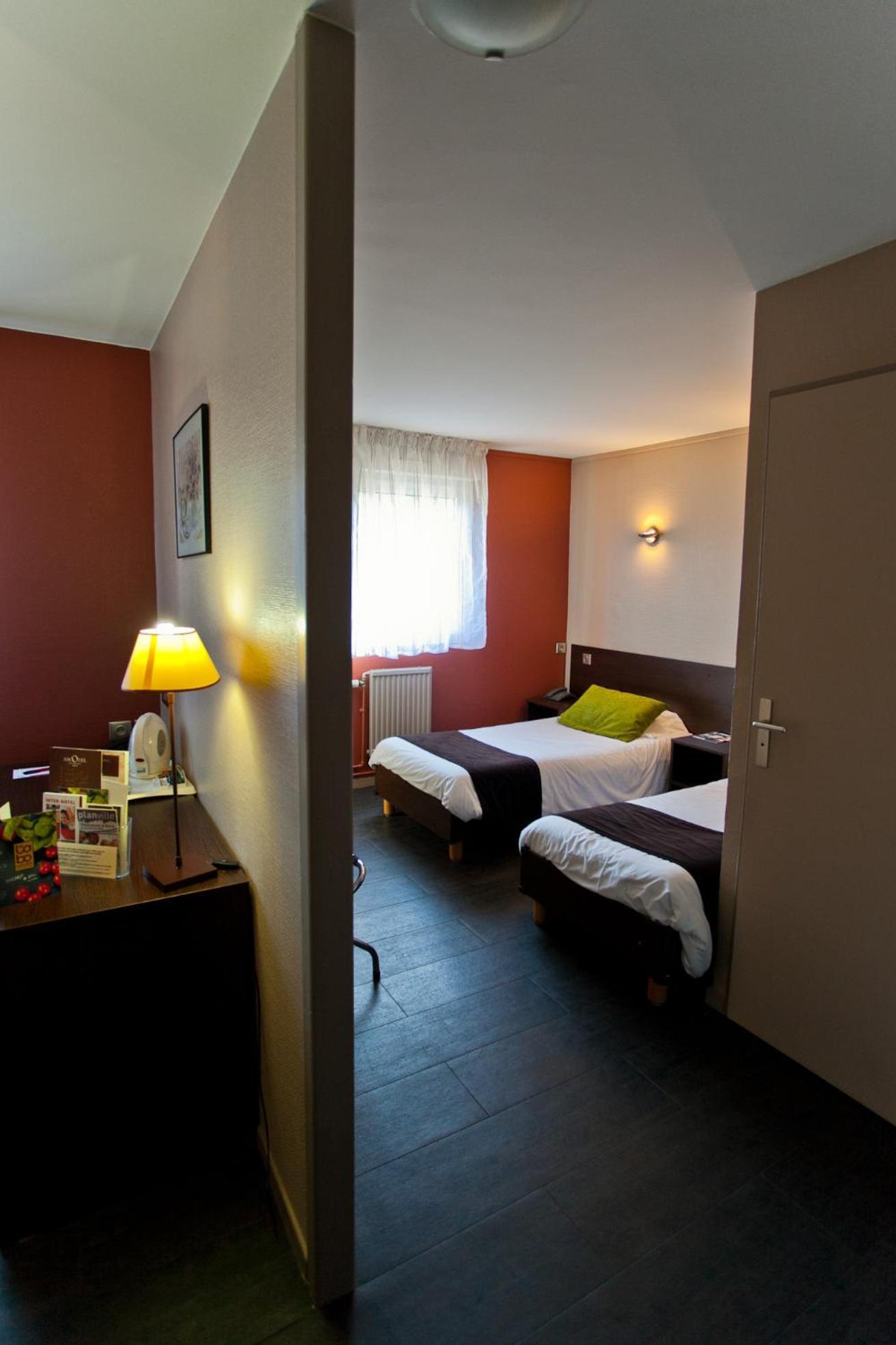 The Originals City, Hotel Ascotel, Lille Est Grand Stade Вильнёв-д'Аск Экстерьер фото